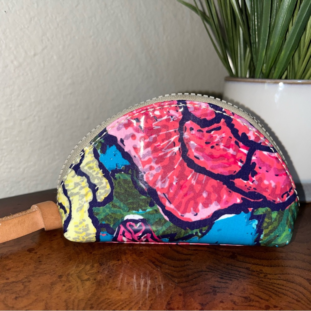 Consuela coin purse ⭐️